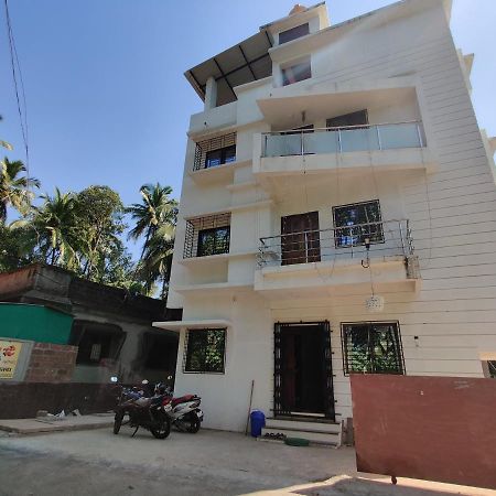 Bandekar Home Stay Malvan Bagian luar foto